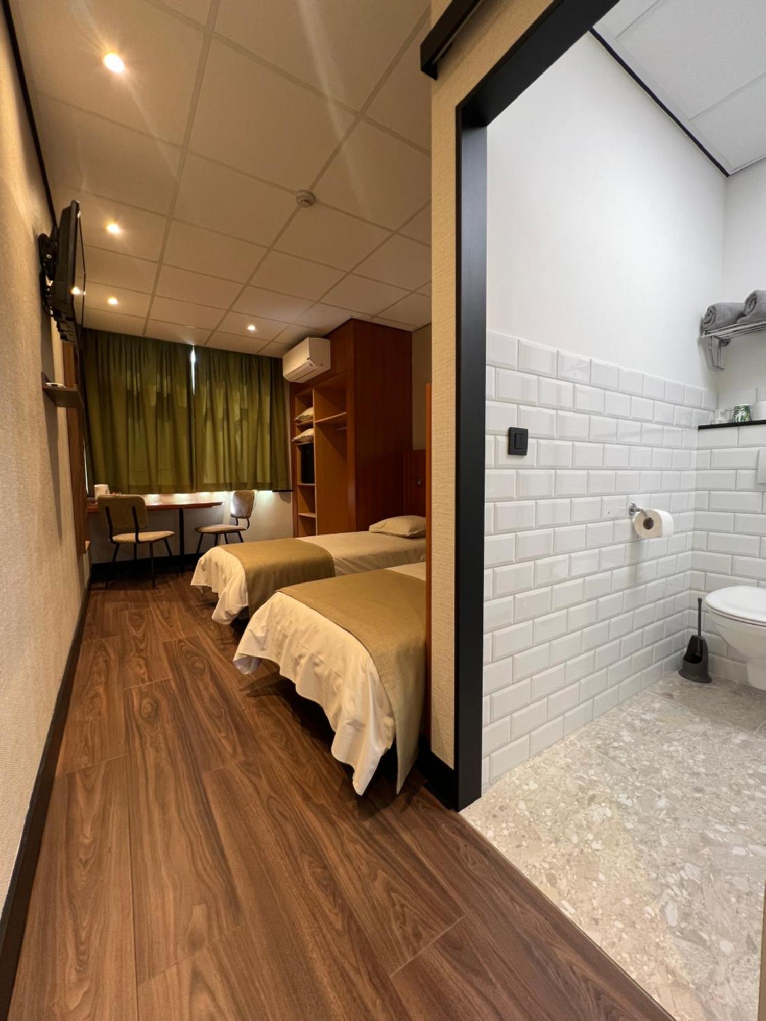 Hotel De Venne Генк Экстерьер фото